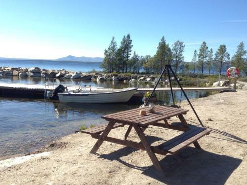 B�tst� Camping