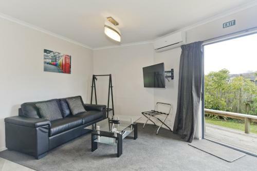 Matakana Motel