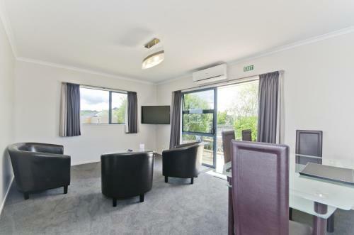 Matakana Motel