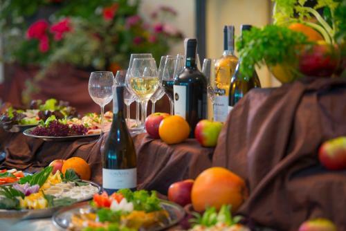 Hostal Mona Lisa All Inclusive Wellness & Spa