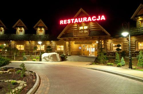 Hotel Dw�r Kresowy