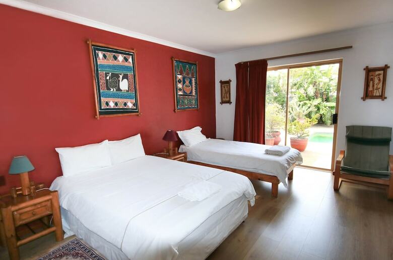Hostal Sunset Residence