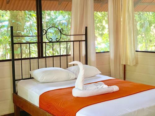 Hotel Cabinas Rana Roja