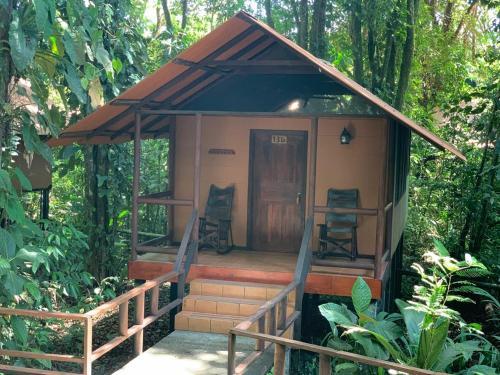 Hotel Cabinas Rana Roja