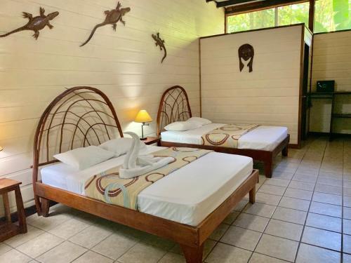 Hotel Cabinas Rana Roja