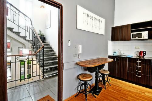 Eclectic Aparthotel