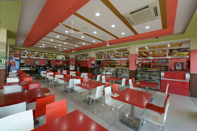 Hotel Heeralal