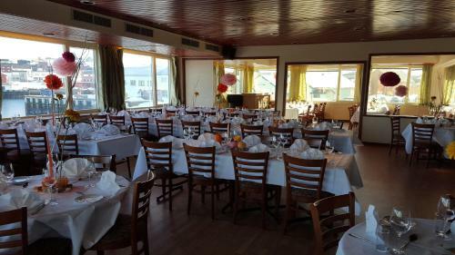 Vard� Hotel