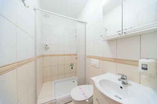 Garni Hotel Piramida