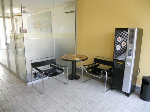Hostal Residence San Prospero