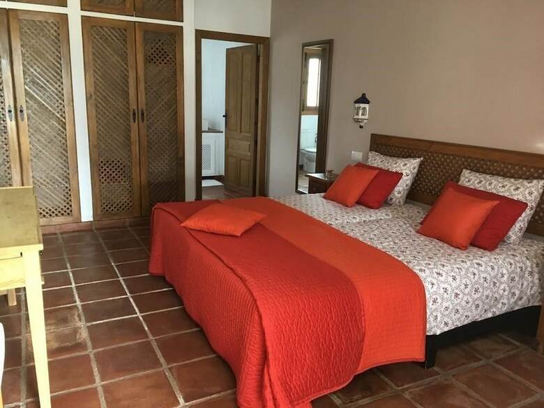 Bed & Breakfast Cortijo Del Ca�o