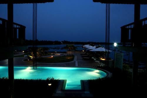 Hotel Ramada Cochin Resort