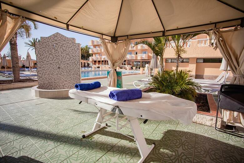 Apartamentos Caribe