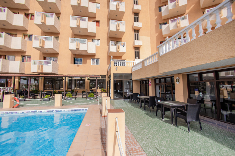 Apartamentos Caribe