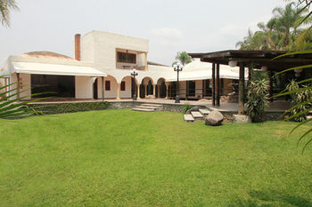 Hotel Marjaba (.)