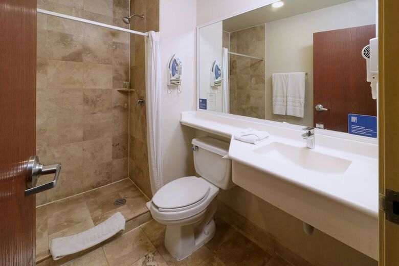 Hotel City Express Nuevo Laredo