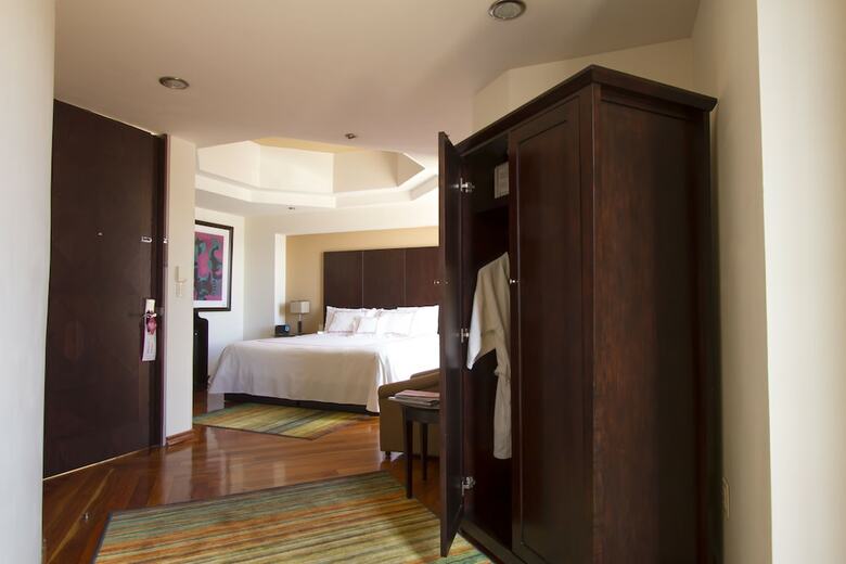 Santa Rita Hotel