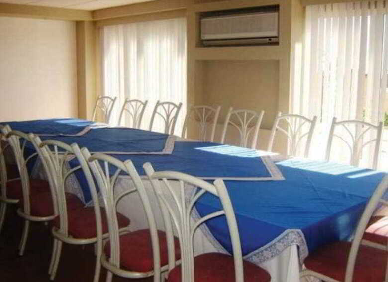 Aparthotel Parador (.)