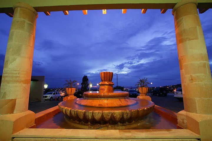 Aparthotel Parador (.)