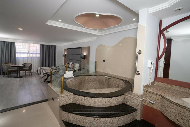 Hotel M�naco