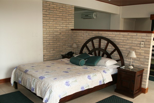 Aspen Apart Hotel