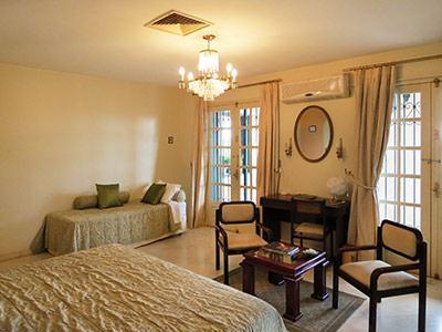 Hotel Casa Blanca
