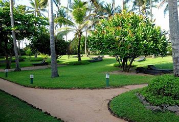 Hotel Palm Village