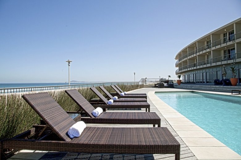 Hotel Lagoon Beach
