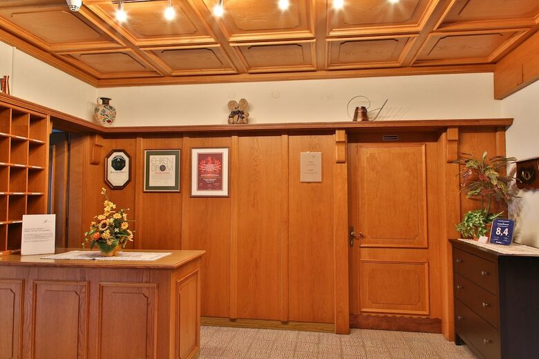 Hostal Pension Neururer