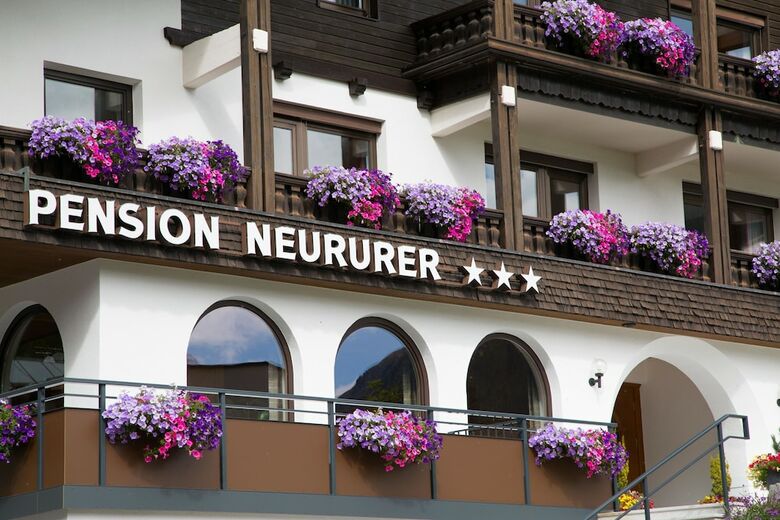 Hostal Pension Neururer