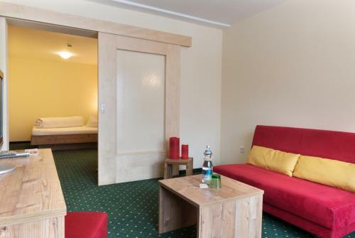 Waldcafe Hotel Restaurant