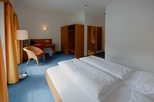 Hostal Hotel Garni Sunshine
