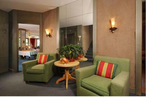 Hostal Pension Eden