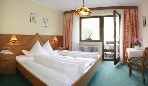 Hostal Pension Andreas