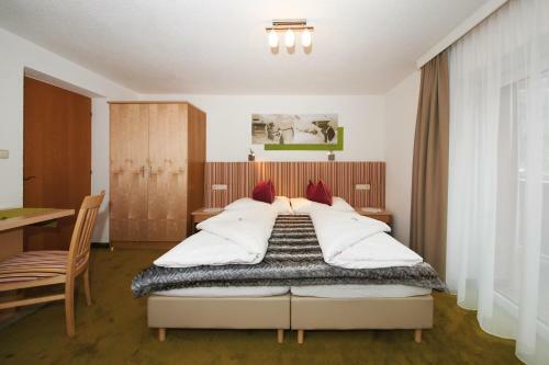 Hostal Pension Pitze