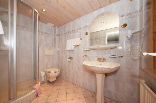 Hostal Pension Pitze