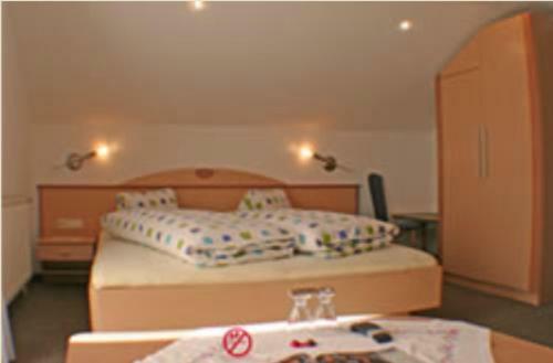 Hostal Pension Pitze