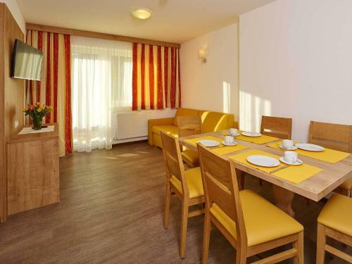 Apartamento Appartement G�stehaus Bergkristall