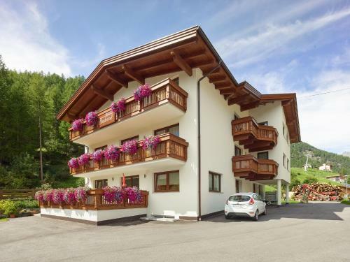 Apartamento Appartement G�stehaus Bergkristall