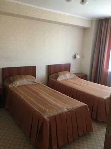 Oktyabrskaya Hotel