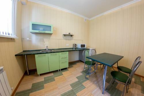Voyage Hall Apartment