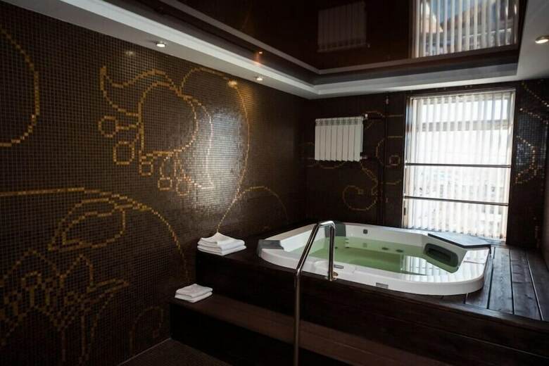 Hotel Ost West Club