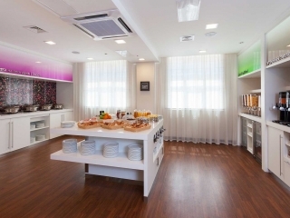 Hotel Hampton By Hilton Samara