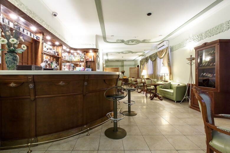 Bristol Zhiguly Hotel