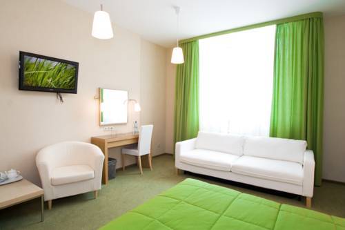 Meridian Hotel