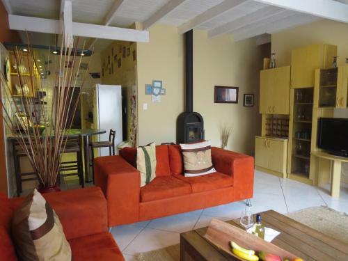 Beach Walk House And Cottage - Self Catering