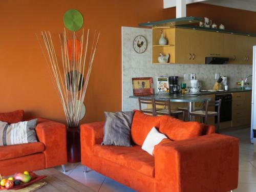 Beach Walk House And Cottage - Self Catering