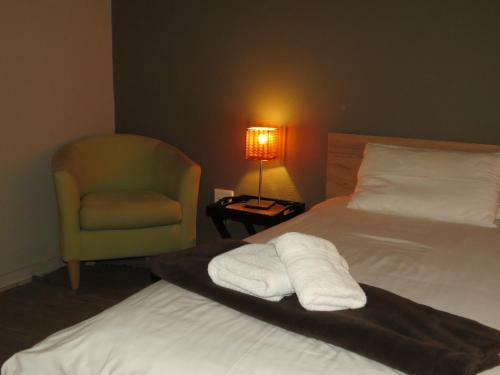 Beach Walk House And Cottage - Self Catering