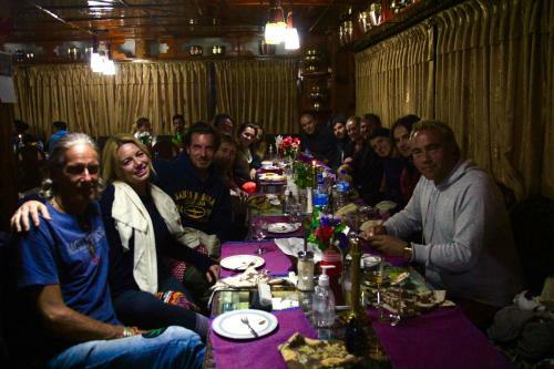 Panorama Lodge And Restaurant