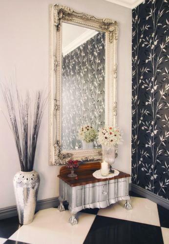 Hostal Stone Olive